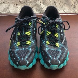 COPY - Brooks Neuro Carpe Runem Shoes Sz. 7